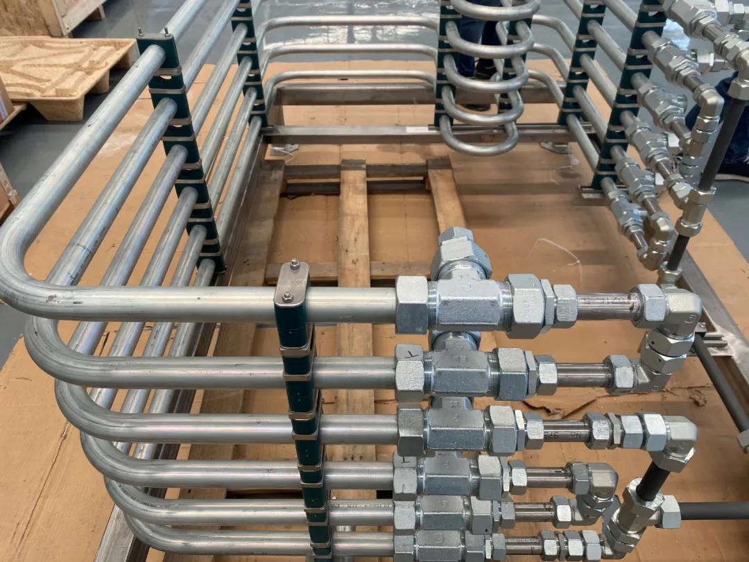 在派克眾多的明星產(chǎn)品中， 無論是論實(shí)力、拼資歷，還是比知名度，怎么都少不了EO卡套接頭！ 